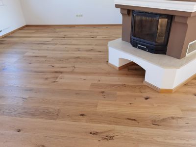 Gotovi troslojni parket HRAST SUPER RUSTIK